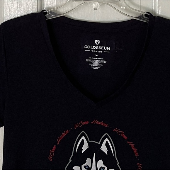 UConn University of Connecticut Huskies T Shirt V Neck Womens Large Stretch - Picture 4 of 9